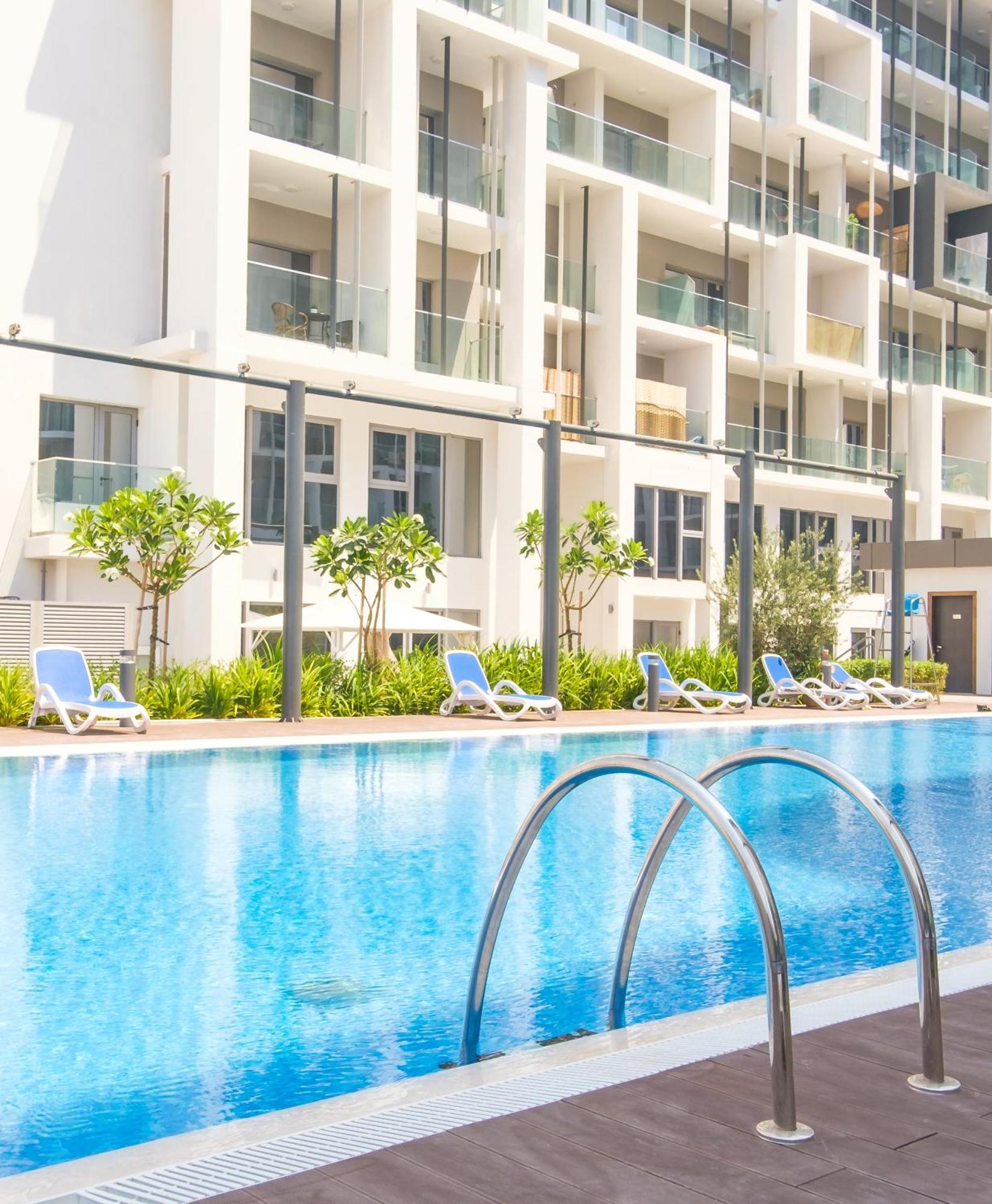 阿布扎比Poolside Charm公寓 外观 照片